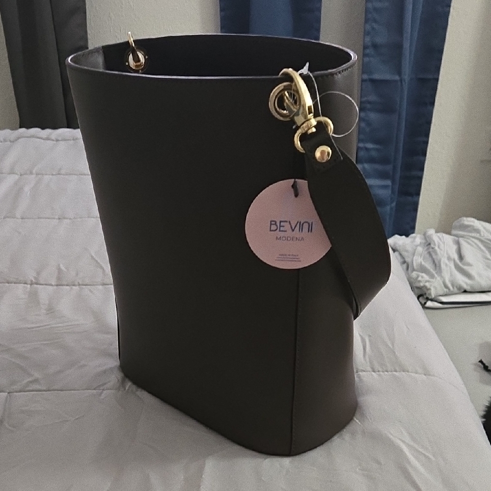 CHOCOLATE brown shoulder Bucket bag with Matte Finish and Minimalist Design